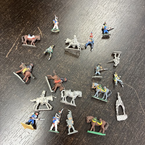Vintage gaming figurines - vintage,