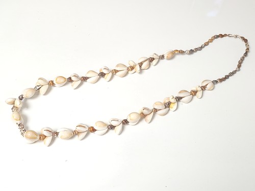 Collier vintage coquillages - en,