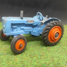 Corgi Toys Blue Fordson Tractor No. 60 1/43