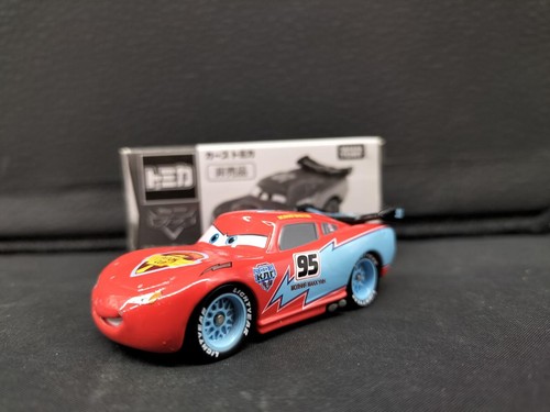 Takara tomy lightning mcqueen - tomy,