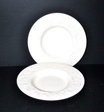 WEDGWOOD Lot 2 assiettes