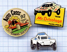 Lot de 3 Pin's Buggy / Team