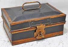 Antique Repasser Rangement Poitrine Boîte Original Vieux Main Crafted