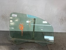 Vitre avant droit RENAULT