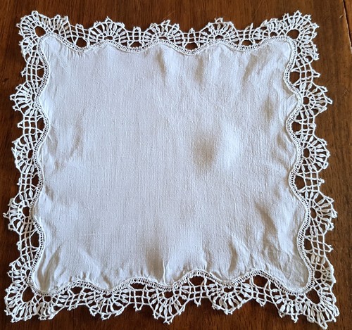 Mouchoir fil et - -, dentelle