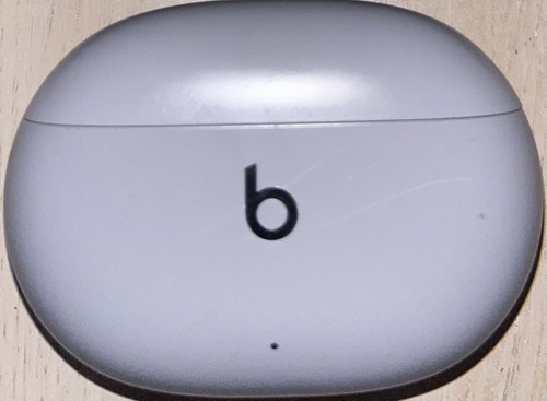 Genuine beats studio buds - beats,