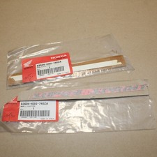 2 LOGOS STICKERS DE CACHE