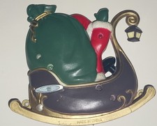 PERE NOEL MUSICAL TRAINEAU 