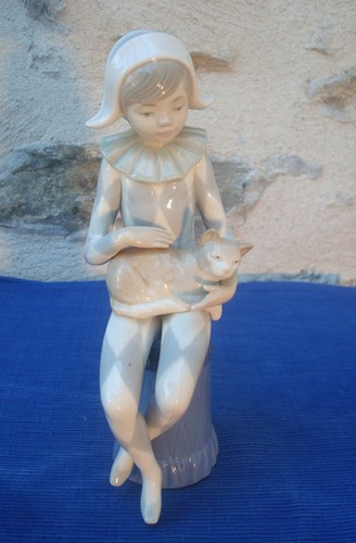 V75 statue enfant arlequin - v75,