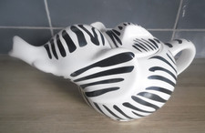 LBC M10/  MARQUE ELEPHANT