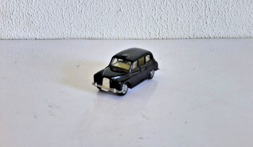Voiture corgi austin - 1/43,