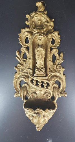 Ancien bénitier régule - régule, "