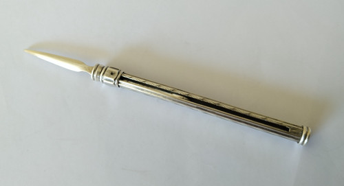 Ancien cure dent rétractable - ancien, cure-dent