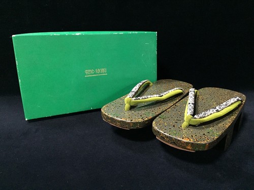 P1172 geta japonais - p1172, vintage