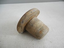 Bouchon d'amphore en terre