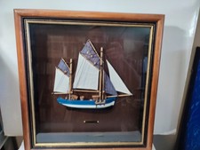 WINDOW FRAME BOAT HALF HULL TUNA BOAT 45X42 CM AQUAVENTURE NEW BOX E