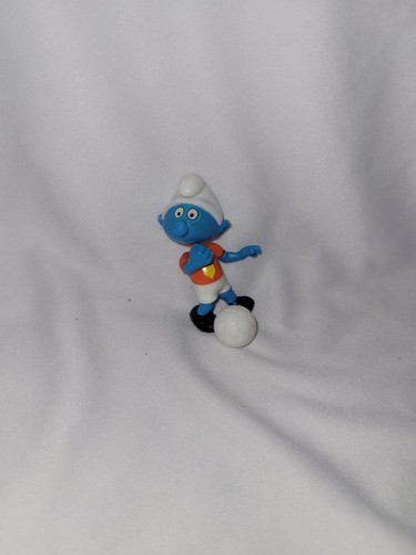 Kinder surprise figurine - kinder,