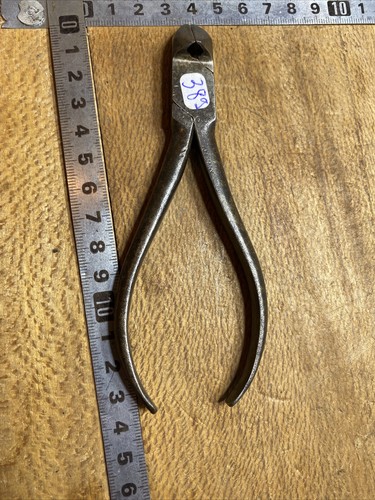 389 old tool - old,