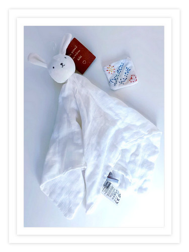 Doudou plat carré - plat, lapin