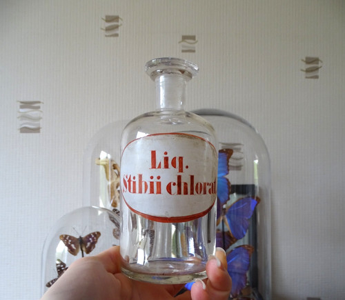 Flacon pharmacie liq stibii - pharmacie,