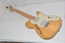 Guitare électrique FENDER