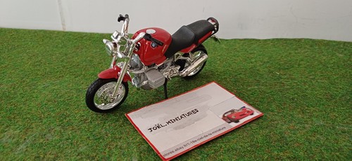 Moto bmw 1100 rouge - r,