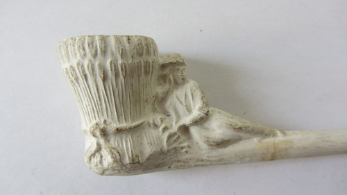 Pipe terre cuite - en,