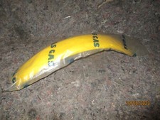 garde boue avant jaune neuf et
