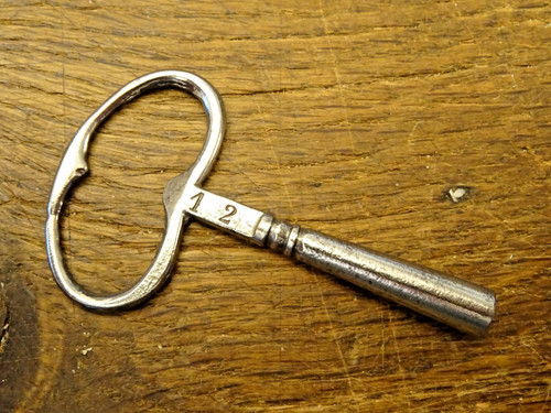 Ancienne clé pour pendule