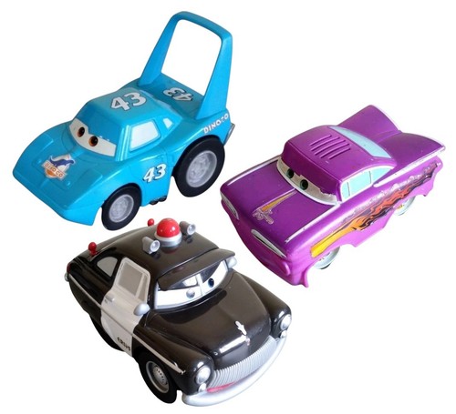 Lot voitures disney - 3, cars