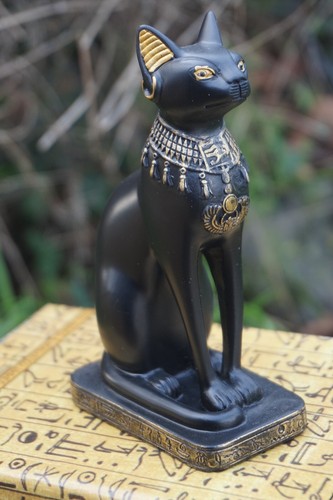 90076 figurine chat - , dieu