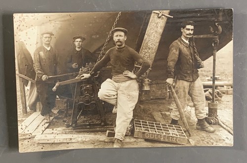 Carte photo ancienne - photo, ouvriers