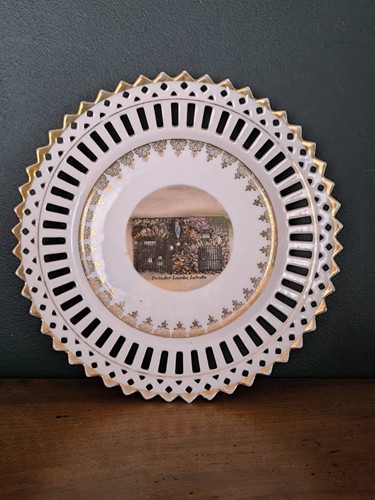 Ancienne assiette lourdes - assiette,