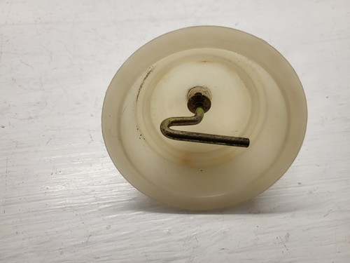 Système attache roue - , de