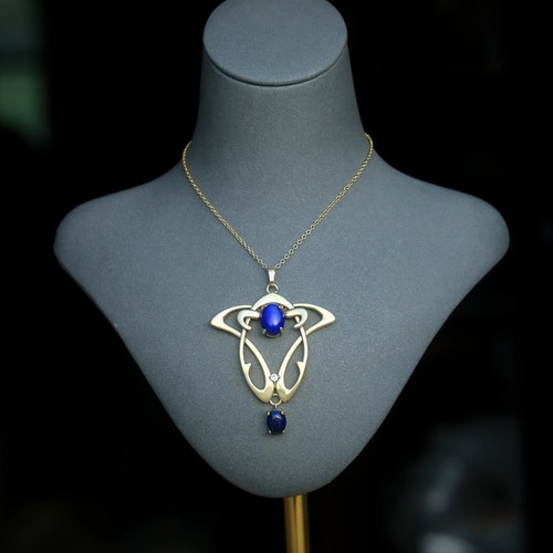 Superbe collier pendentif - collier,