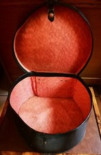 Vintage Ancienne Boîte à Chapeau en Carton et Cuir Noir à Restaurer