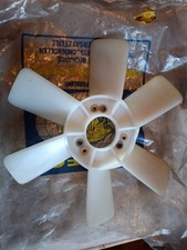 Helice de ventilateur peugeot 204 Essence - Réf 125413