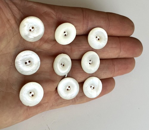 Lot boutons anciens en - boutons,