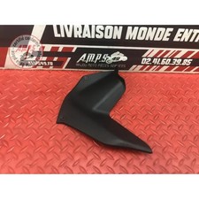 Cache plastique avant