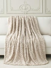 Couverture Moelleuse en Fausse