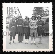 KELLY MINE BUTTE MT 5 WOMEN TOURISTS MINNERS HATS LIGHTS OLD/VINTAGE PHOTO- G630