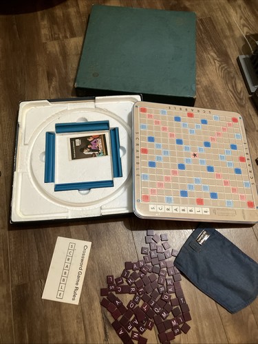 Vintage scrabble game deluxe - scrabble,