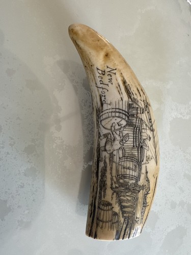 Scrimshaw dent de - :, cachalot
