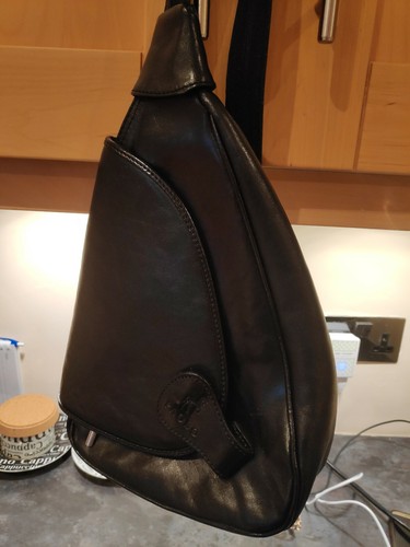 Sac italien fait - , main.