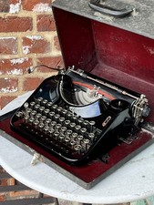 ancienne machine à écrire