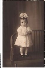 CAR-ABYP11-0658-CHILDREN - a child in a chair