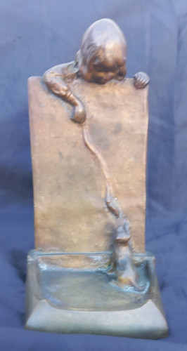 Sculpture bronze fille - , jouant