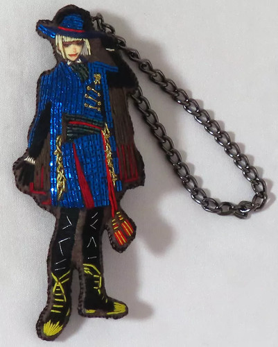 Breloque broderie disney - breloque,