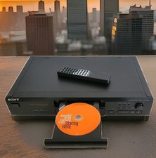 OLD SCHOOL SONY CDP-XE220 -