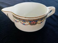 Saucière ancienne Société